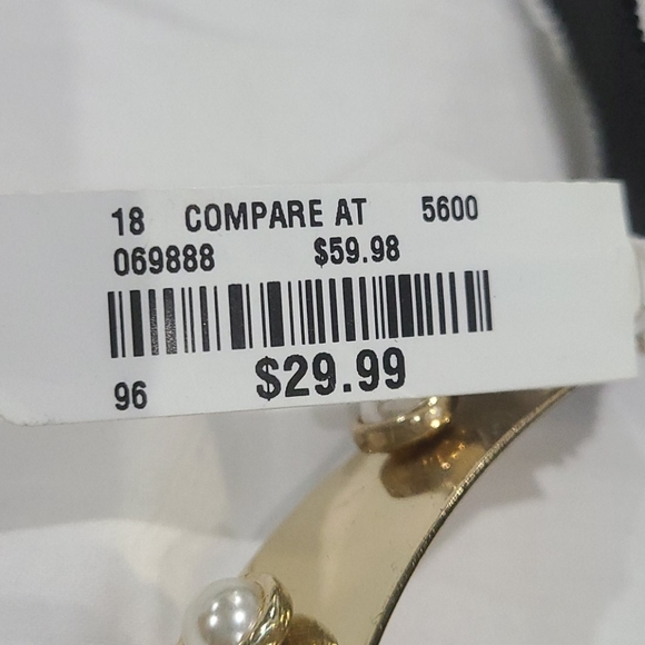 Gold collar necklace - Picture 3 of 3